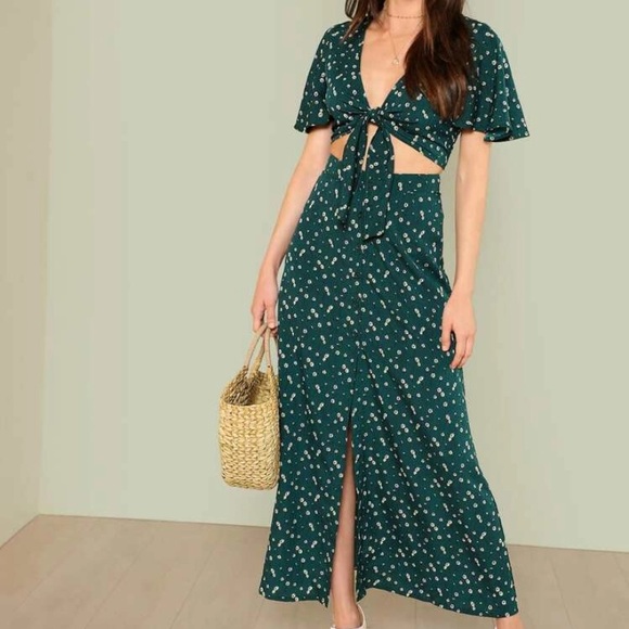 SHEIN Dresses & Skirts - Floral Top and Skirt Set